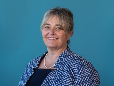 Julia Front (Left)